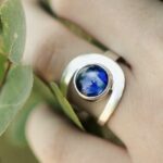 kyanite ring - size 7.25 - Argentium silver buttonhole band - 4.5 carat - Image 5