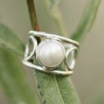 pearl ring - size 8.25 - Argentium silver boulder band - 8.5 carat