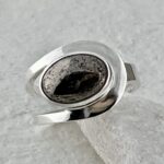 pyrite ring - size 10.5 - Argentium silver buttonhole band - 7.5 carat - Image 3
