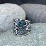 green topaz ring - size 7.75 - Argentium silver pebbles band - .75 carat - Image 2