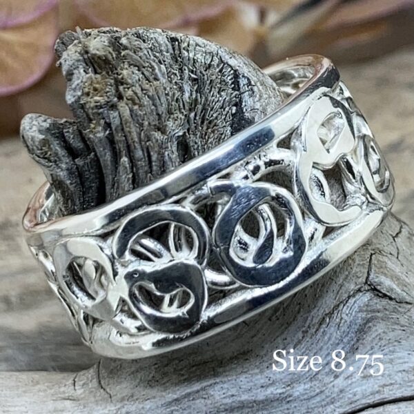 pebbles rings - even band - Argentium silver - Image 3