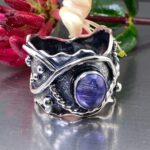tanzanite ring - size 12 - Argentium silver waves - 4 carat