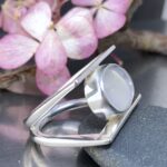 moonstone ring - size 8 - Argentium silver double-D band - 6 carat - Image 3