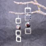 pearl (purple) earrings - hollow squares - Argentium silver - Image 2
