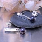 pearl (purple) earrings - bar post - Argentium silver