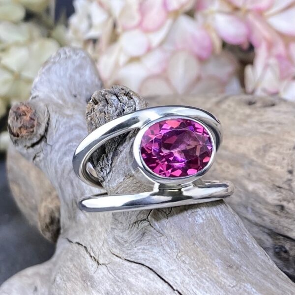 pink topaz ring - size 9 - round double-band - 4.5 carat - Image 3