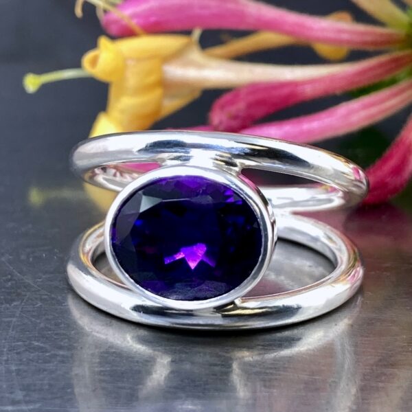 amethyst ring - size 11.25 - round double-band - 4.5 carat - Image 3