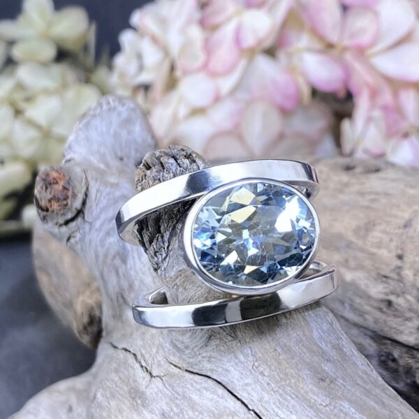 white topaz ring - size 10.75 - round double-band - 9.5 carat - Image 4