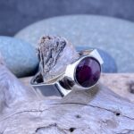 ruby diopside ring – size 9.25 – Argentium silver circle & square - Image 2