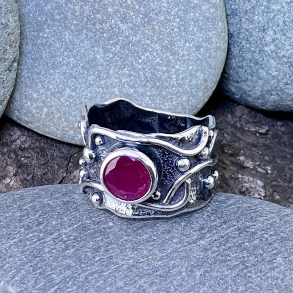 ruby ring - size 11.5 - Argentium waves - 2.4 carat - Image 4