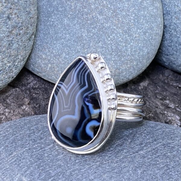 black line agate ring - size 9.25 - Argentium silver bark design - Image 2